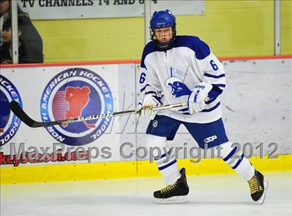 Thumbnail 2 in Ridgefield vs. Darien (FCIAC Tier 1 Final) photogallery.