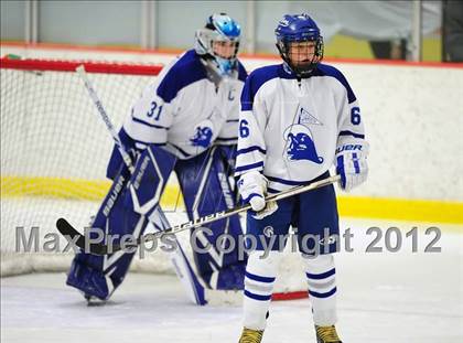 Thumbnail 3 in Ridgefield vs. Darien (FCIAC Tier 1 Final) photogallery.