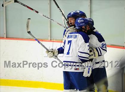 Thumbnail 3 in Ridgefield vs. Darien (FCIAC Tier 1 Final) photogallery.