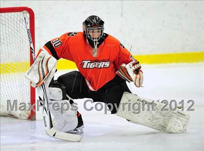 Thumbnail 2 in Ridgefield vs. Darien (FCIAC Tier 1 Final) photogallery.