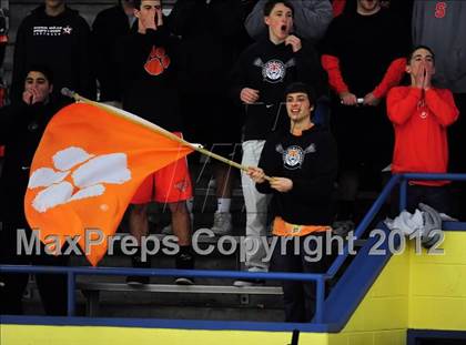 Thumbnail 3 in Ridgefield vs. Darien (FCIAC Tier 1 Final) photogallery.