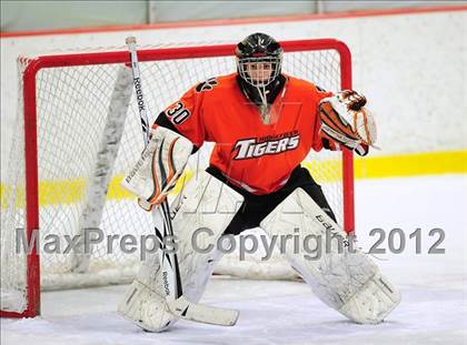 Thumbnail 1 in Ridgefield vs. Darien (FCIAC Tier 1 Final) photogallery.