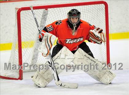 Thumbnail 1 in Ridgefield vs. Darien (FCIAC Tier 1 Final) photogallery.