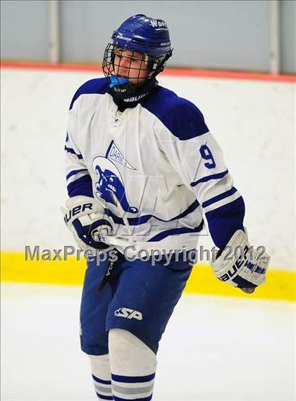 Thumbnail 1 in Ridgefield vs. Darien (FCIAC Tier 1 Final) photogallery.