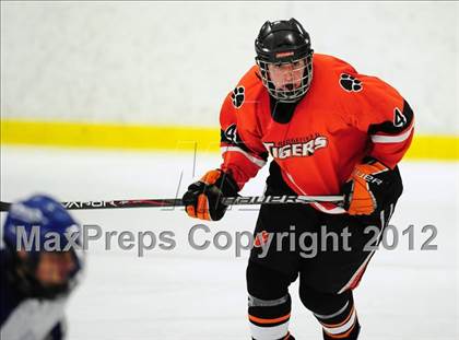 Thumbnail 3 in Ridgefield vs. Darien (FCIAC Tier 1 Final) photogallery.