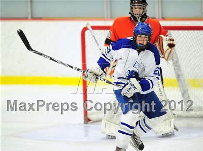 Thumbnail 2 in Ridgefield vs. Darien (FCIAC Tier 1 Final) photogallery.