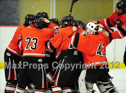 Thumbnail 3 in Ridgefield vs. Darien (FCIAC Tier 1 Final) photogallery.