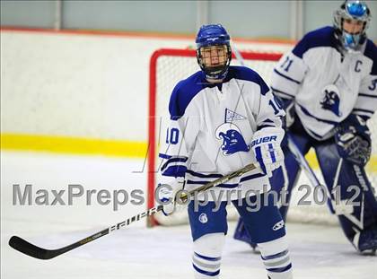 Thumbnail 2 in Ridgefield vs. Darien (FCIAC Tier 1 Final) photogallery.
