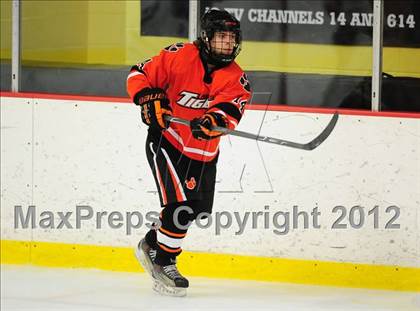 Thumbnail 1 in Ridgefield vs. Darien (FCIAC Tier 1 Final) photogallery.