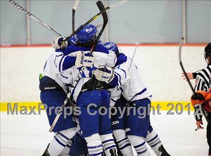 Thumbnail 3 in Ridgefield vs. Darien (FCIAC Tier 1 Final) photogallery.