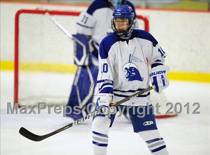 Thumbnail 2 in Ridgefield vs. Darien (FCIAC Tier 1 Final) photogallery.