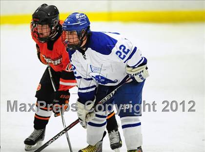 Thumbnail 1 in Ridgefield vs. Darien (FCIAC Tier 1 Final) photogallery.