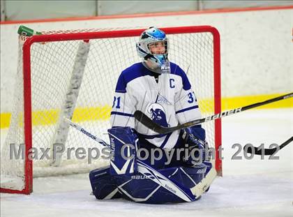 Thumbnail 3 in Ridgefield vs. Darien (FCIAC Tier 1 Final) photogallery.