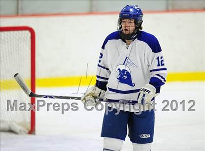 Thumbnail 3 in Ridgefield vs. Darien (FCIAC Tier 1 Final) photogallery.