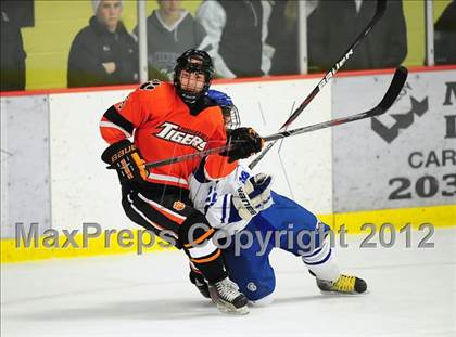 Thumbnail 1 in Ridgefield vs. Darien (FCIAC Tier 1 Final) photogallery.