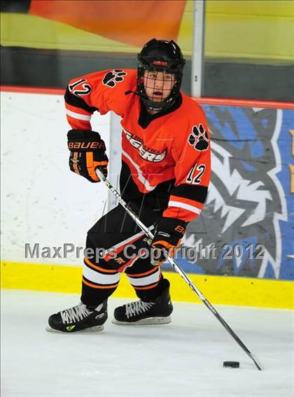Thumbnail 2 in Ridgefield vs. Darien (FCIAC Tier 1 Final) photogallery.