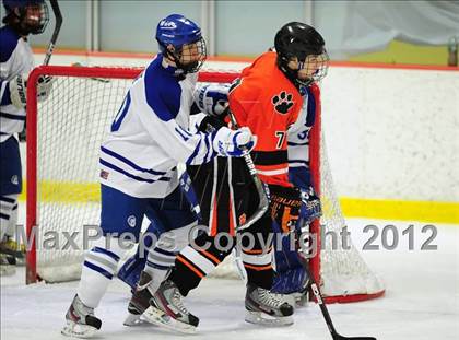 Thumbnail 1 in Ridgefield vs. Darien (FCIAC Tier 1 Final) photogallery.