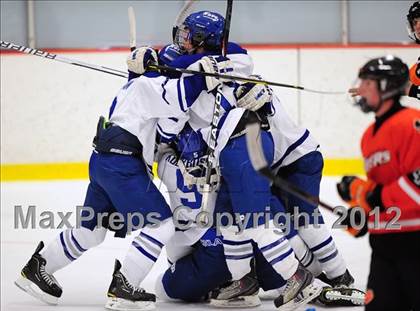 Thumbnail 1 in Ridgefield vs. Darien (FCIAC Tier 1 Final) photogallery.