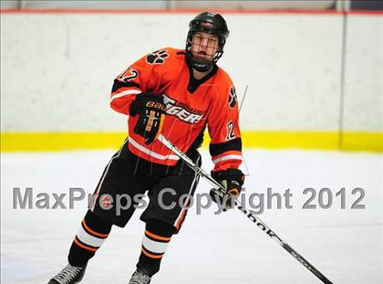 Thumbnail 3 in Ridgefield vs. Darien (FCIAC Tier 1 Final) photogallery.
