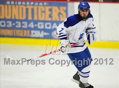 Thumbnail 2 in Ridgefield vs. Darien (FCIAC Tier 1 Final) photogallery.