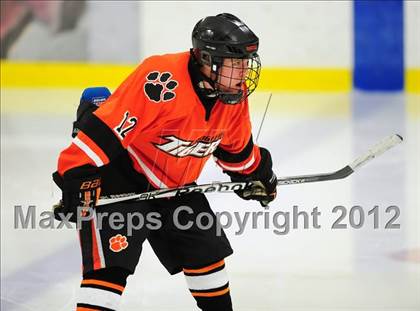 Thumbnail 3 in Ridgefield vs. Darien (FCIAC Tier 1 Final) photogallery.