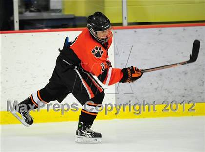 Thumbnail 1 in Ridgefield vs. Darien (FCIAC Tier 1 Final) photogallery.