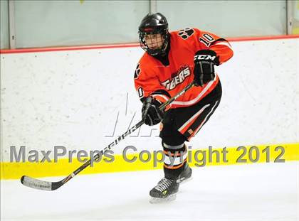 Thumbnail 2 in Ridgefield vs. Darien (FCIAC Tier 1 Final) photogallery.