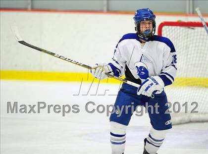 Thumbnail 2 in Ridgefield vs. Darien (FCIAC Tier 1 Final) photogallery.