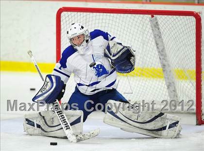 Thumbnail 3 in Ridgefield vs. Darien (FCIAC Tier 1 Final) photogallery.