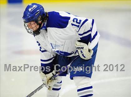 Thumbnail 1 in Ridgefield vs. Darien (FCIAC Tier 1 Final) photogallery.