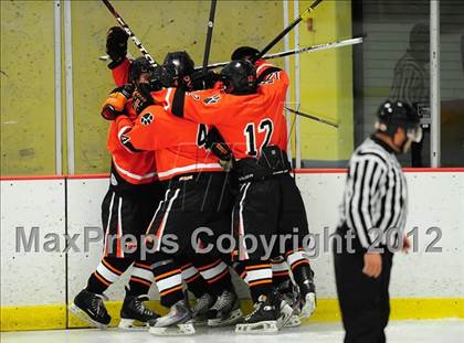 Thumbnail 3 in Ridgefield vs. Darien (FCIAC Tier 1 Final) photogallery.