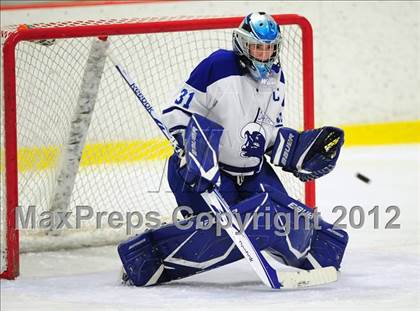 Thumbnail 2 in Ridgefield vs. Darien (FCIAC Tier 1 Final) photogallery.