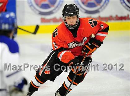 Thumbnail 2 in Ridgefield vs. Darien (FCIAC Tier 1 Final) photogallery.