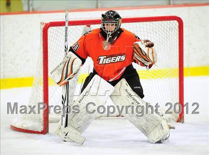 Thumbnail 2 in Ridgefield vs. Darien (FCIAC Tier 1 Final) photogallery.