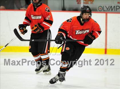 Thumbnail 3 in Ridgefield vs. Darien (FCIAC Tier 1 Final) photogallery.