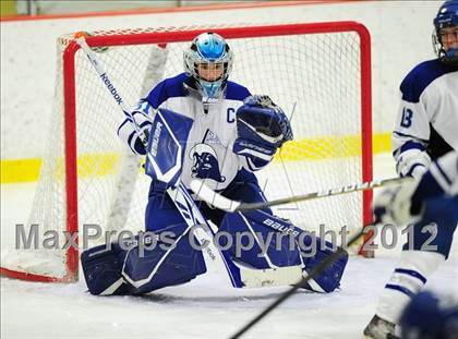 Thumbnail 3 in Ridgefield vs. Darien (FCIAC Tier 1 Final) photogallery.