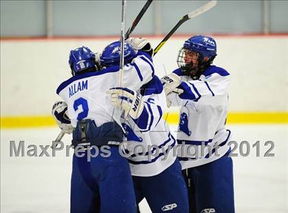 Thumbnail 1 in Ridgefield vs. Darien (FCIAC Tier 1 Final) photogallery.