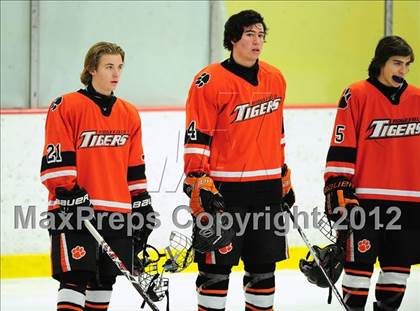 Thumbnail 2 in Ridgefield vs. Darien (FCIAC Tier 1 Final) photogallery.