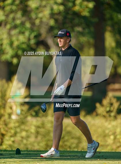 Thumbnail 3 in Falcon Fall Invitational photogallery.