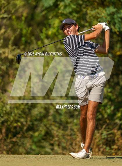 Thumbnail 2 in Falcon Fall Invitational photogallery.