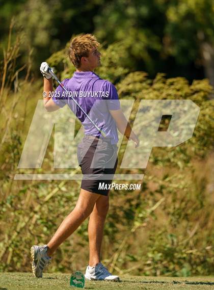 Thumbnail 1 in Falcon Fall Invitational photogallery.