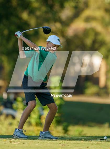 Thumbnail 2 in Falcon Fall Invitational photogallery.