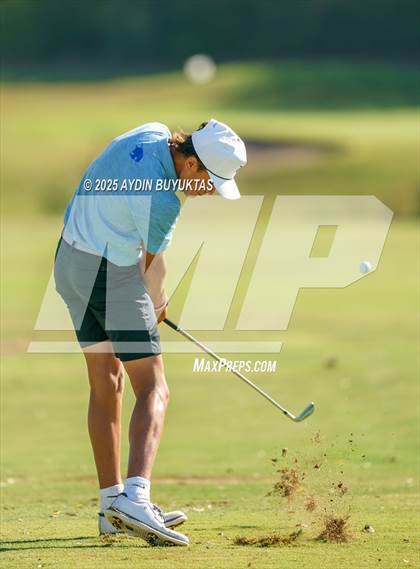 Thumbnail 1 in Falcon Fall Invitational photogallery.