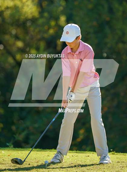 Thumbnail 1 in Falcon Fall Invitational photogallery.