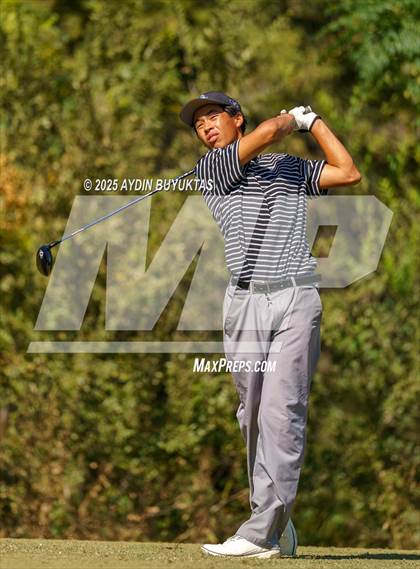 Thumbnail 2 in Falcon Fall Invitational photogallery.