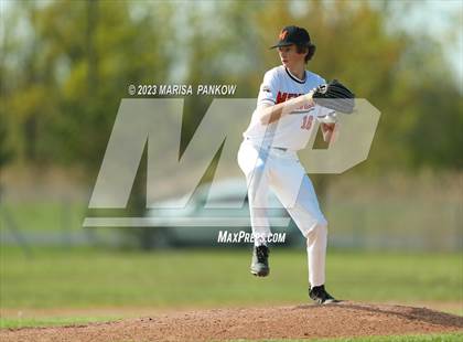 Thumbnail 2 in Bishop Grimes vs Mexico photogallery.