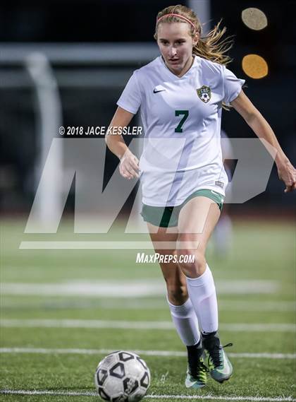 Thumbnail 1 in Canyon vs. Marymount (CIF SS D3 Playoff) photogallery.