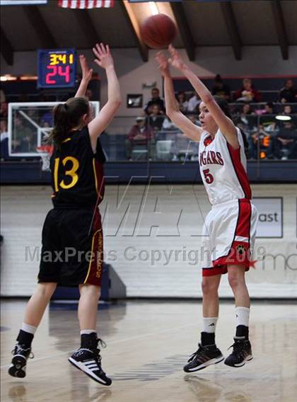 Thumbnail 2 in Northgate vs. Carondelet (CIF NCS D2 Final) photogallery.