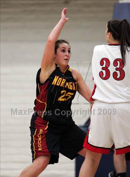 Thumbnail 2 in Northgate vs. Carondelet (CIF NCS D2 Final) photogallery.