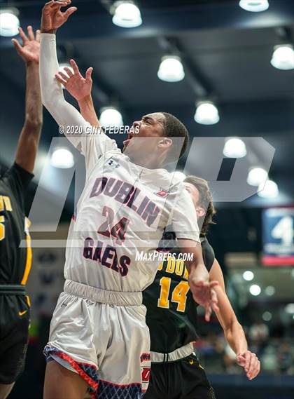 Thumbnail 3 in Dublin vs. Bishop O'Dowd (CIF NCS Open Division Final) photogallery.